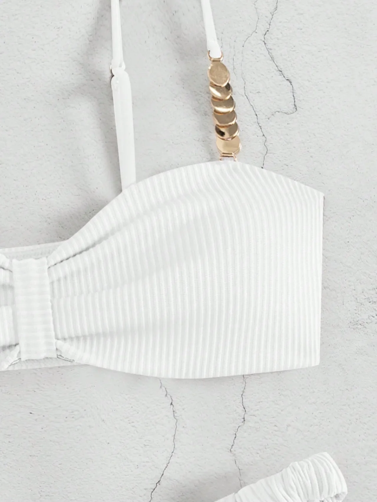 Badmode Wit 2-delig effen badpak voor dames Sexy string Backless bikiniset badpak 2025 Nieuw