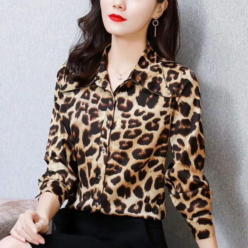 Stylish Printed Lapel Button All-match Leopard Shirt Women\'s Clothing 2023 Spring New Oversized Casual Tops Office Lady Blouse