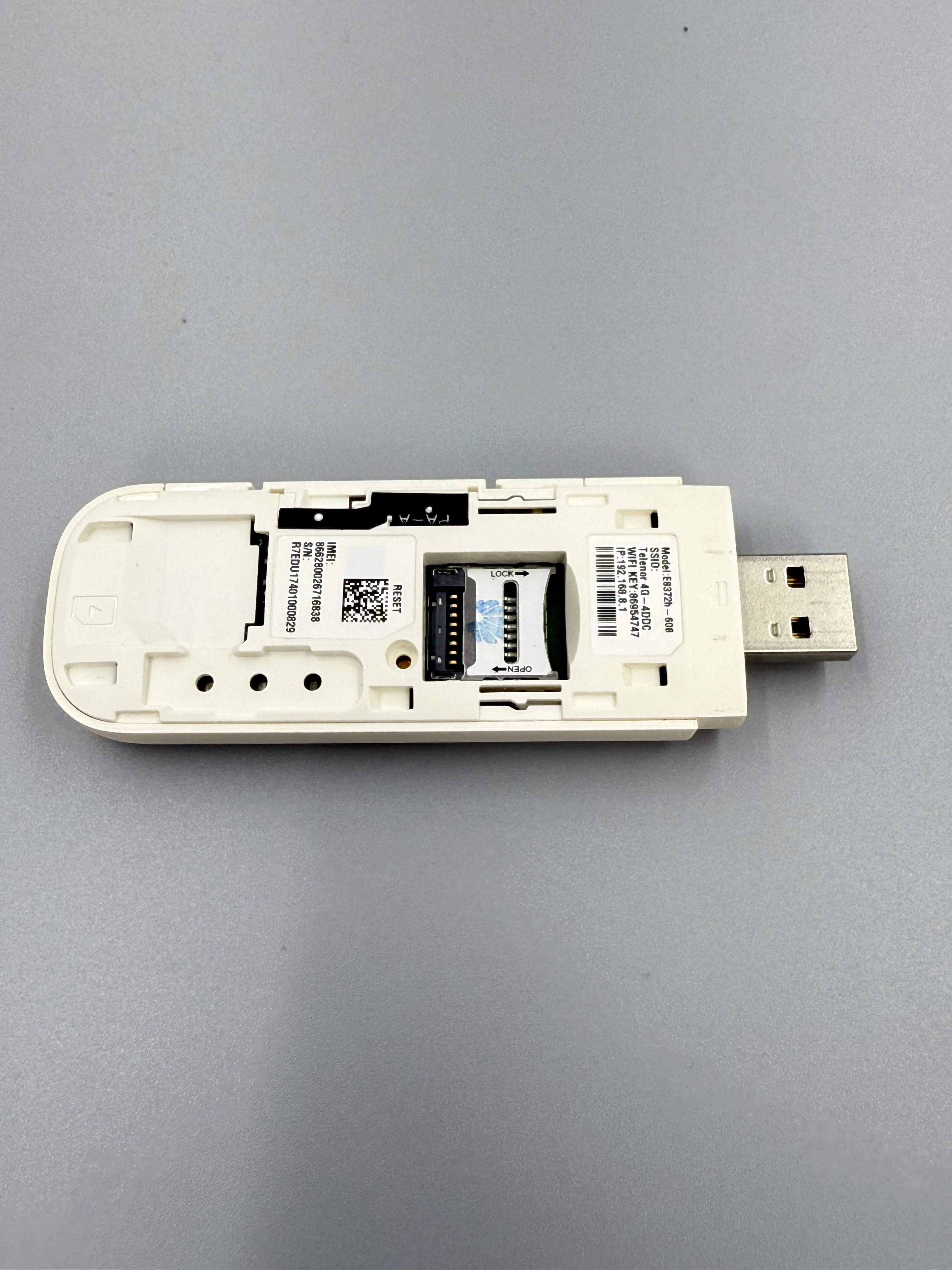 غير مقفلة 4G USB مودم E8372H سلسلة E8372h-608 E8372H-153 E8372H-820 هوائي خارجي (مستعمل 95-98% جديد)