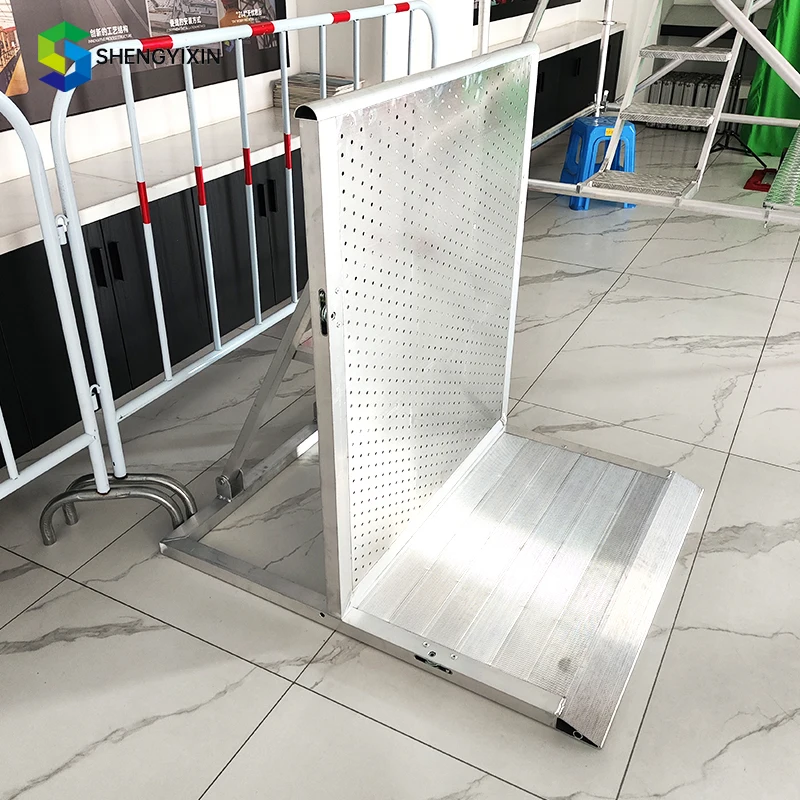 Durable Foldable Black Aluminum Traffic Control Security Barrier Gate 100kg Load Capacity Double-Layer Design for Outdoor
