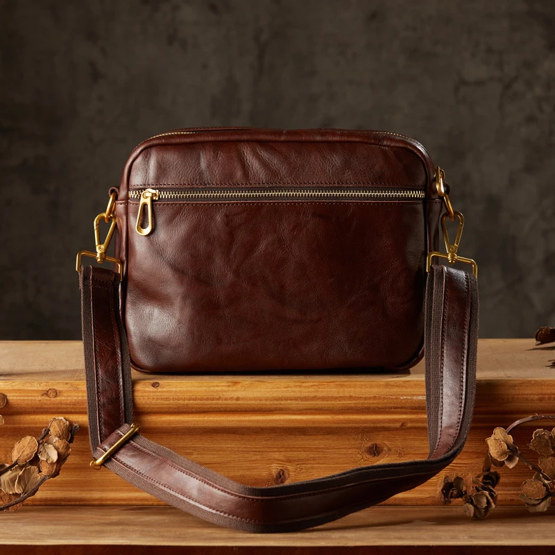 Handmade Genuine Leather Shoulder Bag Men Casual Messenger Bag Daily Travel Cross body Sling Bag Retro Cowhide Leather Satchels