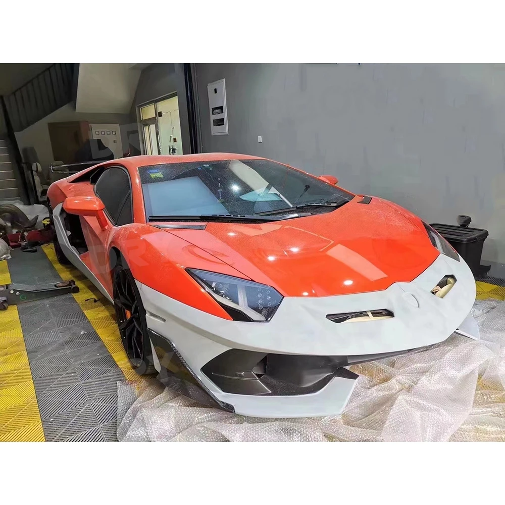 Car Front Bumper Rear Diffuser Side Skirts Rear Bumper Guard Side Fender For Lamborghini LP700 SVJ Body Kits Accessories