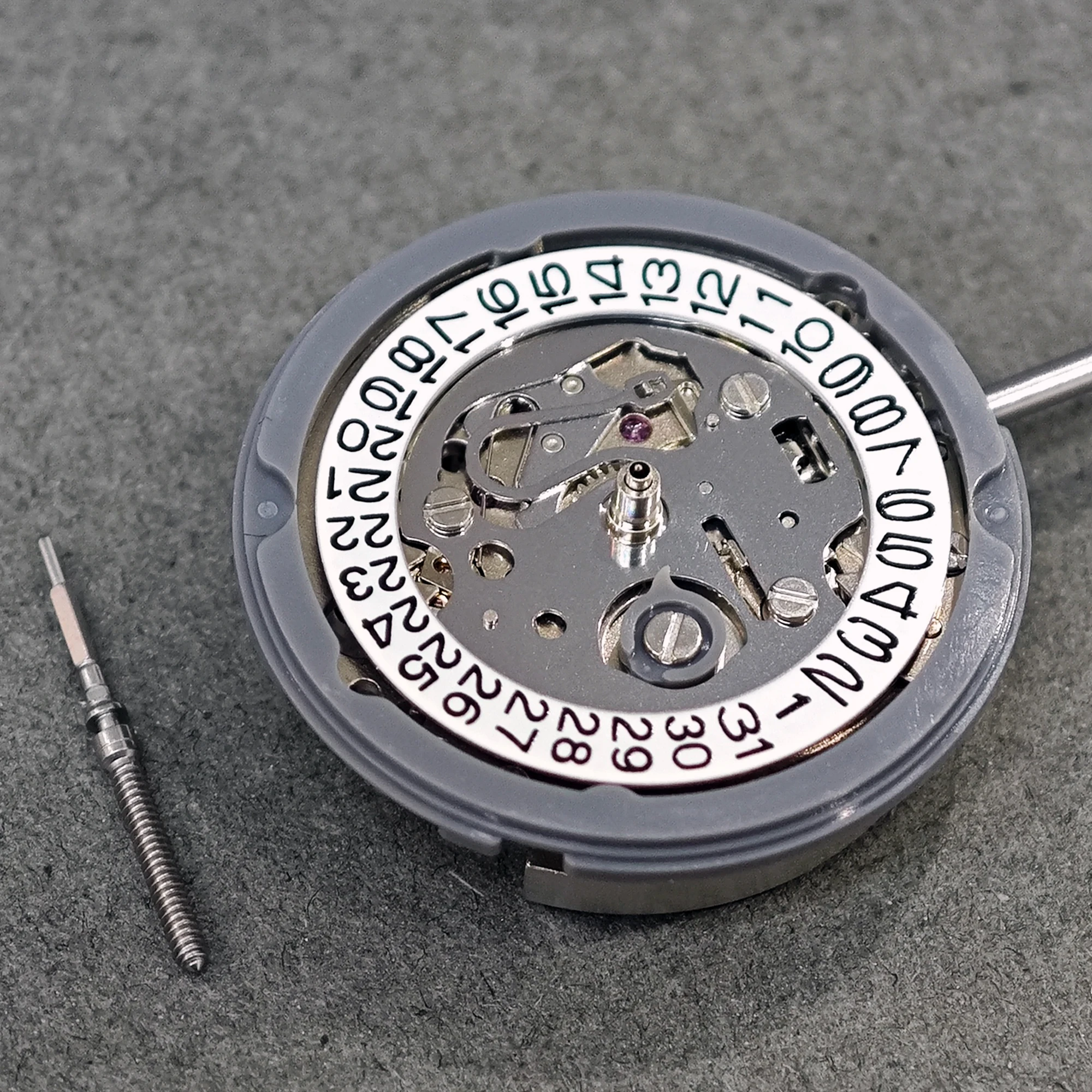 Accesorios de reloj de movimiento NH05 Original japonés nuevo NH05B movimiento mecánico completamente automático calendario único para mujer