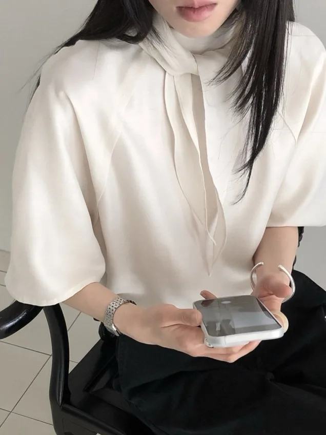 

Korean Style Loose Half Sleeve Shirt for Women Beautiful Draped Shoulder Design Unique High-End Fashion Top Summer Trend