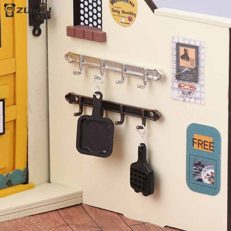▶1/12 Dollhouse Metal Clothes Racks Wall Hook Dollhouse Miniature Furniture Dolls House Accessories Pretend Play Toys