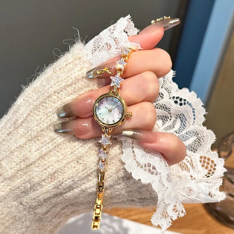 

2026 New Elegant Crystal Bracelet Watch, Fashionable And Unique Quartz Watch, Exquisite And Light Luxury Women'S Watch
