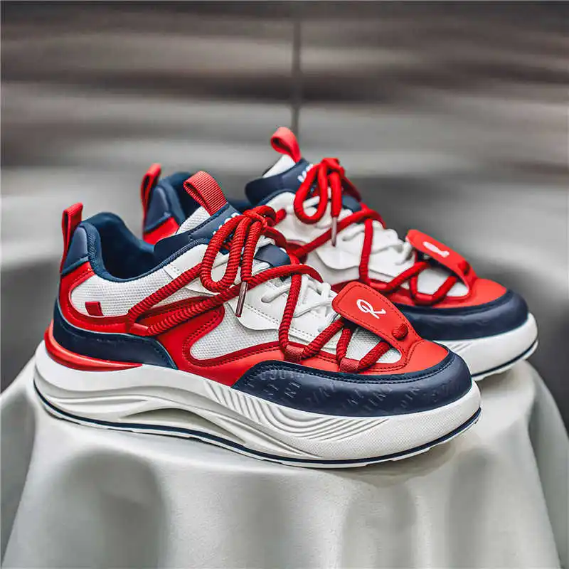 Talon plat Ete élégant bleu chaussures pour hommes talons homme formateur blanc chaussures habillées hommes baskets Sport usage spécial nouvelle Collection