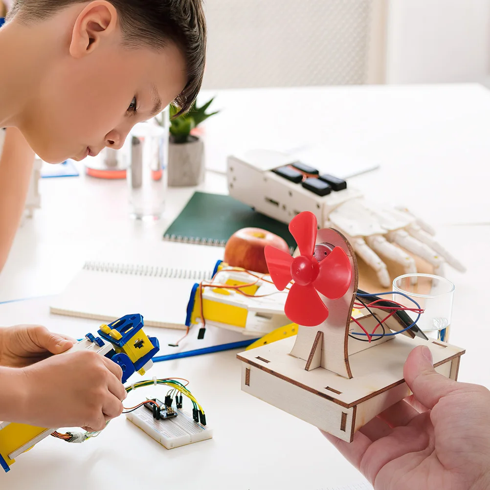 2 conjuntos de ventilador solar pacote material brinquedos modelo para crianças montar quebra-cabeça ciência adereços diy projeto kit alunos de madeira