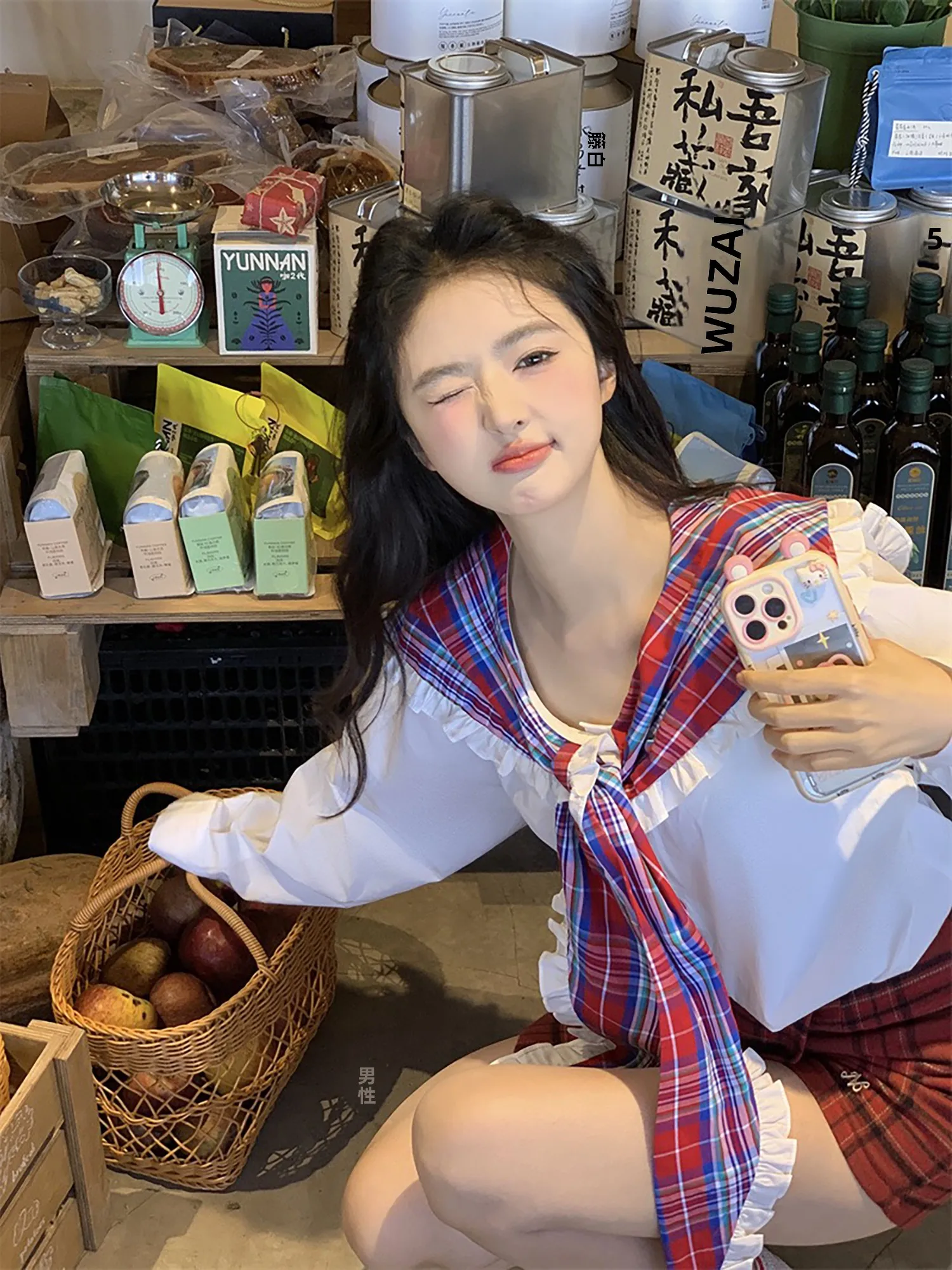 

Женская универсальная блузка Vanwenwen 28ww Mr Cheese в клетку с бантом, свободного кроя, в японском стиле, весенняя коллекция