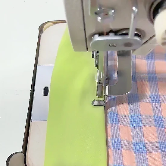 1pcs new non ironing lower hem presser foot presser  curved placket embossing turtle back seam presser foot presser stitching s