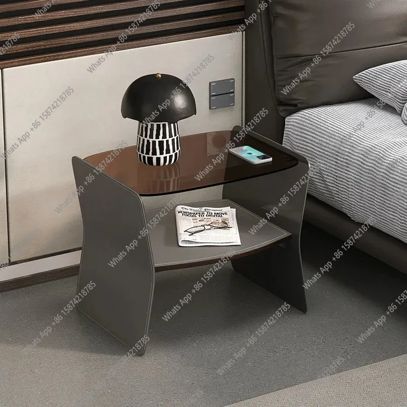 

Creative Beauty Night Table Premium Glamour Exquisite European Luxury Cheap Nightstand Storage Modern Muebles Unique Furniture