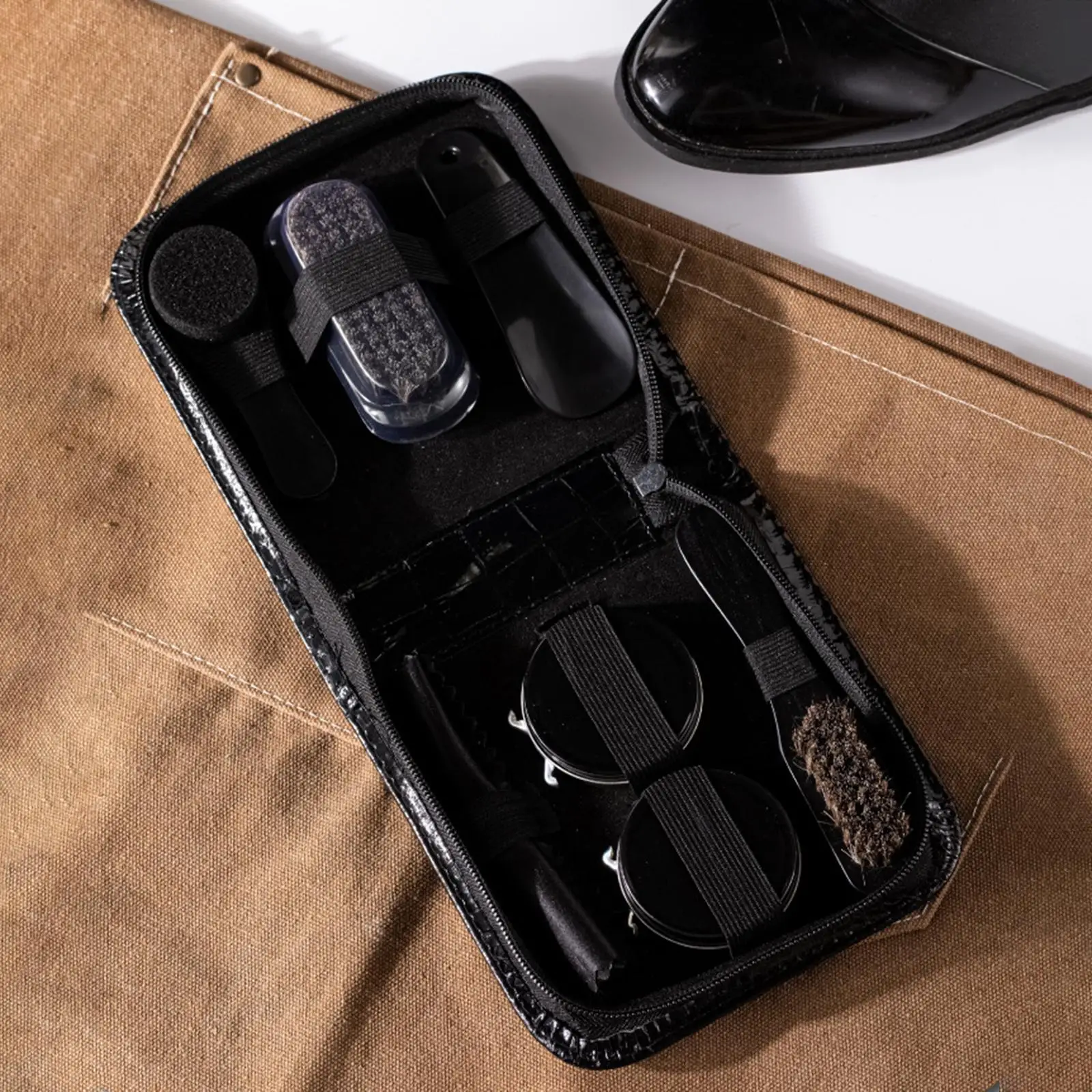 Shoe Shine Kit PU Leather Cleaner Kit Travel Storage Box Shoe Maintenance for Home and Office Use