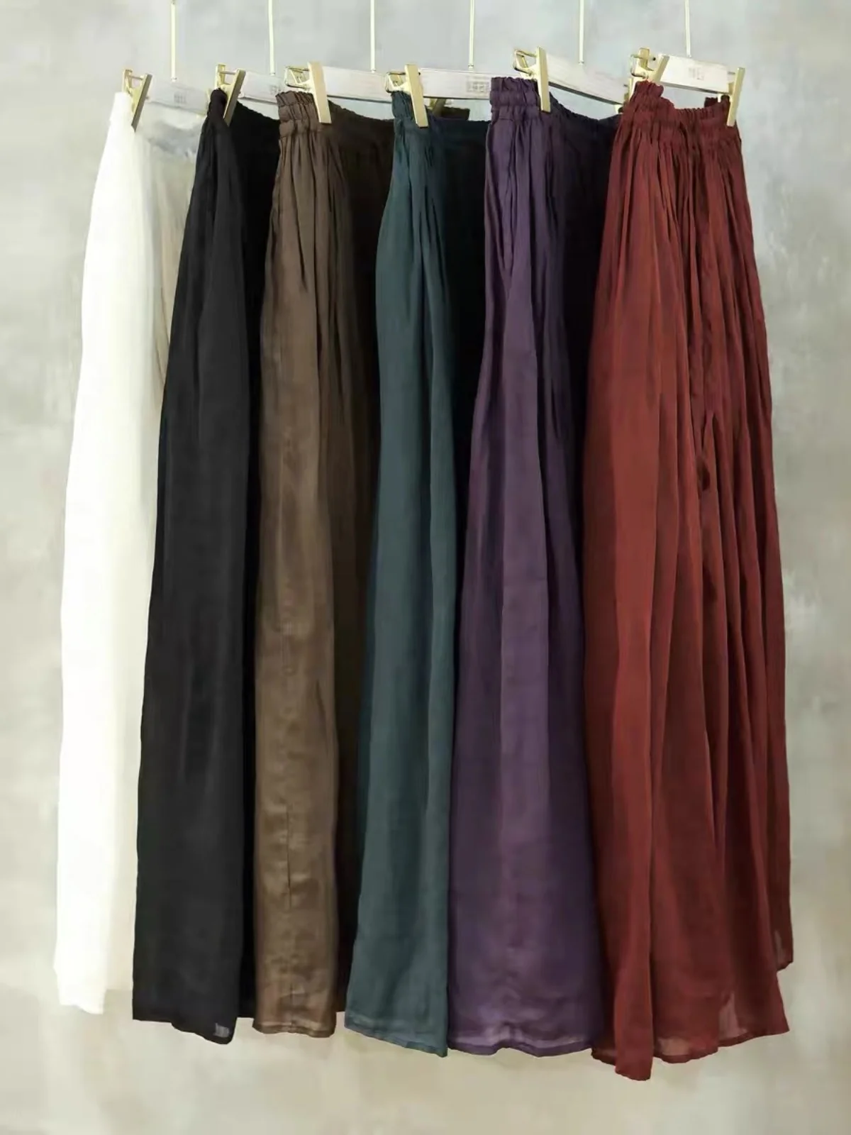 

Плиссированная юбка-миди трапециевидной формы в стиле ретро, женская весенне-осенняя новинка, хлопково-льняная повседневная свободная юбка с высокой талией