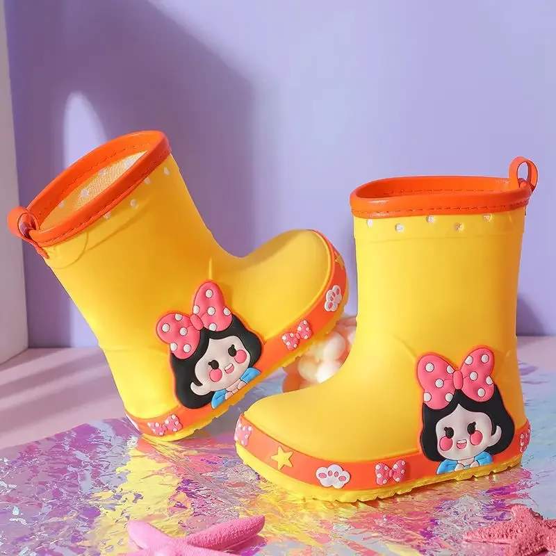 Disney Princess Snow White scarpe da pioggia per bambini per ragazze scarpe impermeabili carine antiscivolo per comode scarpe da pioggia per ragazze