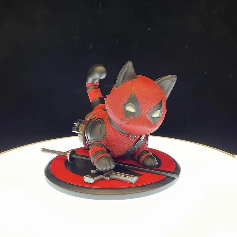 

Фигурка кота Дэдпула Marvel Q-стиль, статуя из смолы, предмет для дисплея, украшение для рабочего стола, коллекционные игрушки и хобби, фигурки героев