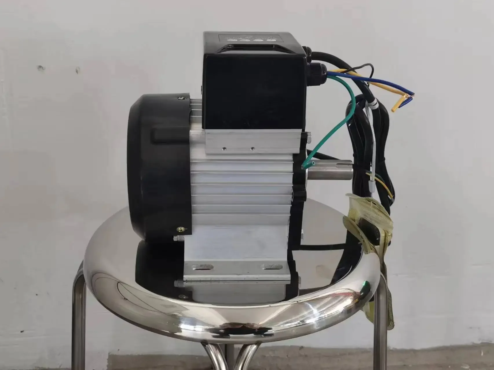 

In stock 750w Brushless DC Motor External Controller Motor DC Brushless Pump Motor