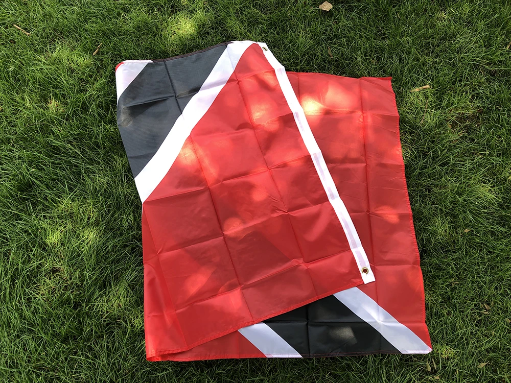 Bandera Trinidad y Tobago – Poliéster resistente para exterior - imagen 4