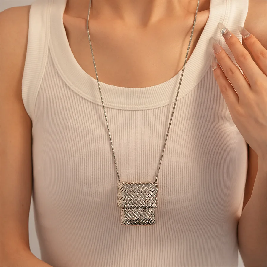 Unique Design Bag Long Necklace Women\'s Fashion Silver Color Woven Bags Pendant Necklace Sweater Chain Hanging Jewelry Gifts