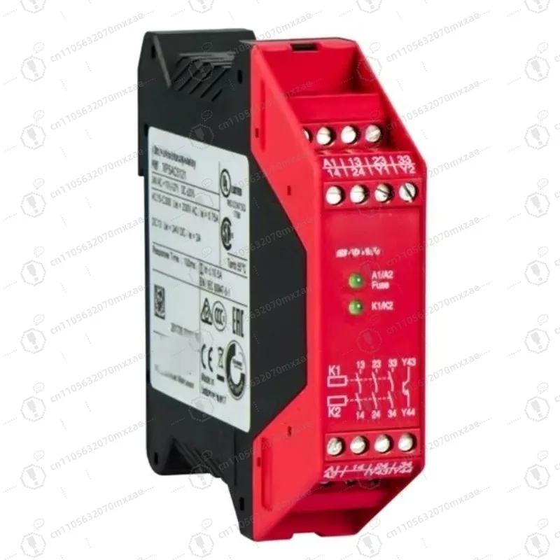 XPSAF5130 PREVENTA 24VAC/DC Safety Relay Module