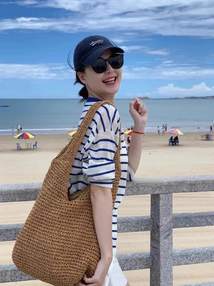 Blue Striped Long Sve Ice Silk Sun Protection T-irt Women's Summer Small Size Outer Thin Air Conditioner Cover Knitted Top