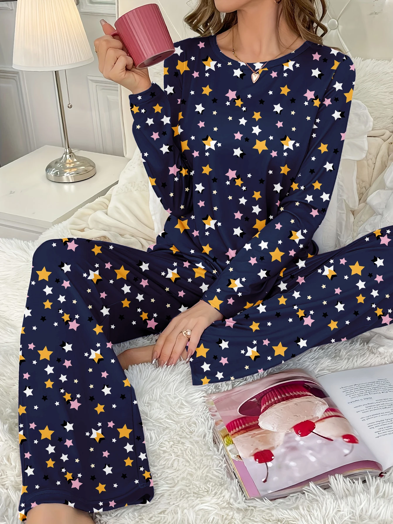 

Женские осенние и зимние пижамы стандартного размера из 2 предметов, удобные, повседневные, элегантные и милые брюки с длинными рукавами со звездами, женские пижамные комплекты