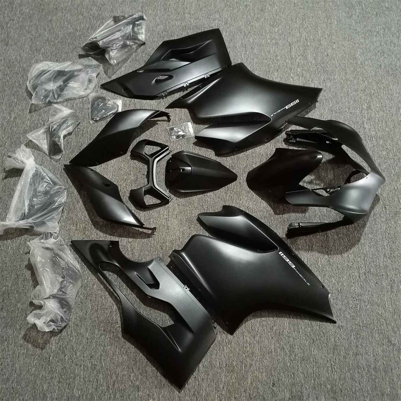 Motorcycle Fairing Kit for Ducati 1199  2012 2013 2014 2015 Years 899 12-15 Fairing matte white Black