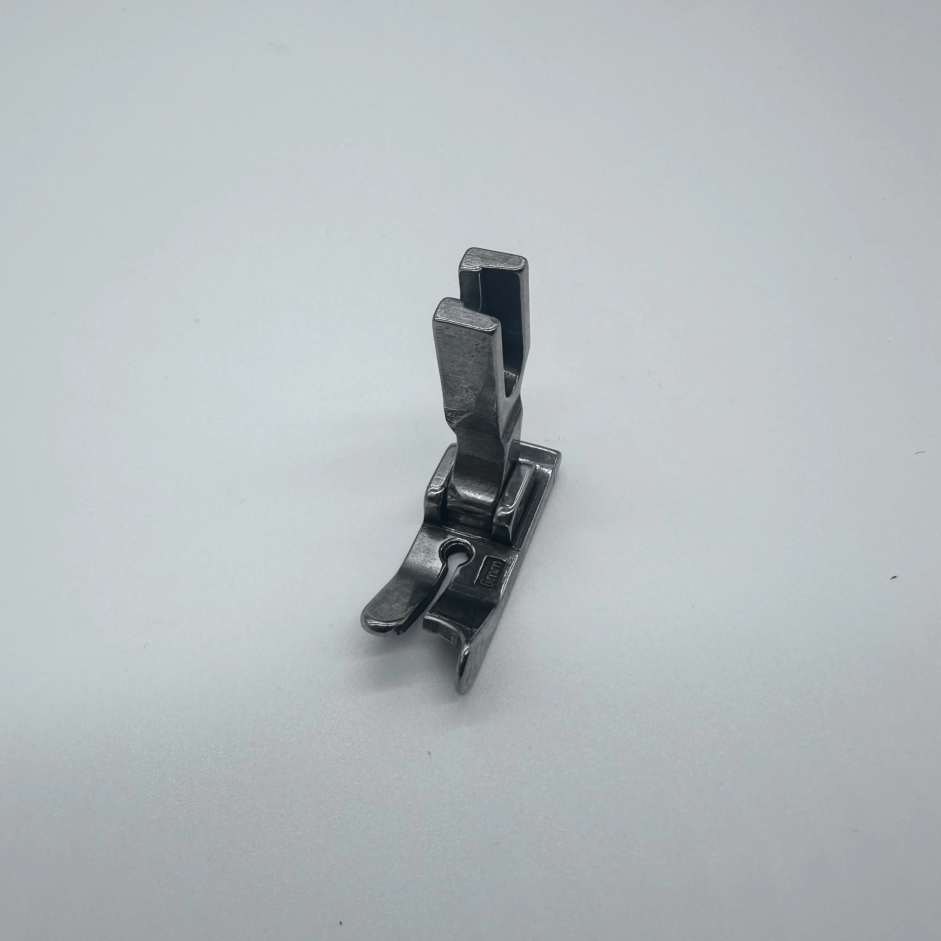 Q X YUN Sewing Machine Foot Steel Presser fits High speed 1-Needle sewing machine feet Industrial Lockstitch P351X Presser Foot