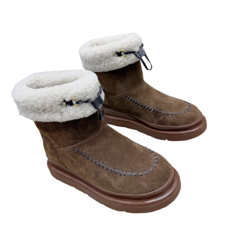 Chunky Sole Boots – Edgy, Modern  and Comfortable Footwear  Fleece-Lined Boots – Comfortable, Warm, and Cozy for Winter AL1730