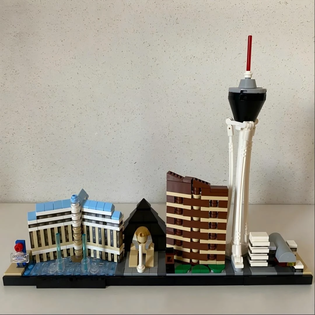 Marcos de Las Vegas 21047 Conjuntos de bloques de construcción adecuados para regalos de Navidad compatibles con partículas Legoed, 501 piezas.