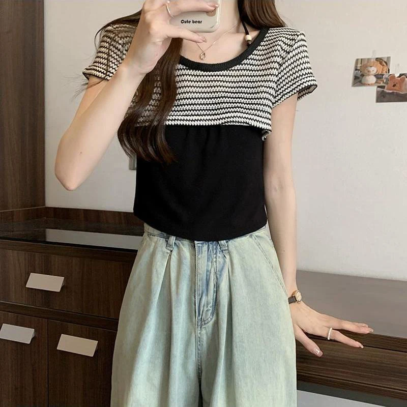 Summer Striped Print Short Sleeve Women O Neck T Shirt With Hanging Neck Suspenders Vintage Sexy Fashion Oversized Crop Tops Tee