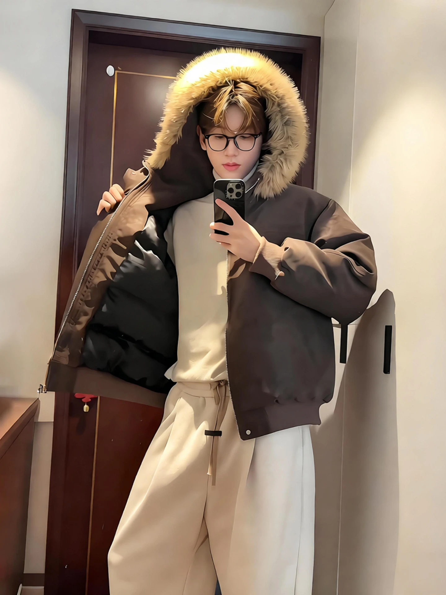 

Men's ort PU Leather Parka Coat with Fur Collar Warmth Insulation Zipper Closure Casual Spor Sle Polyester Fabric