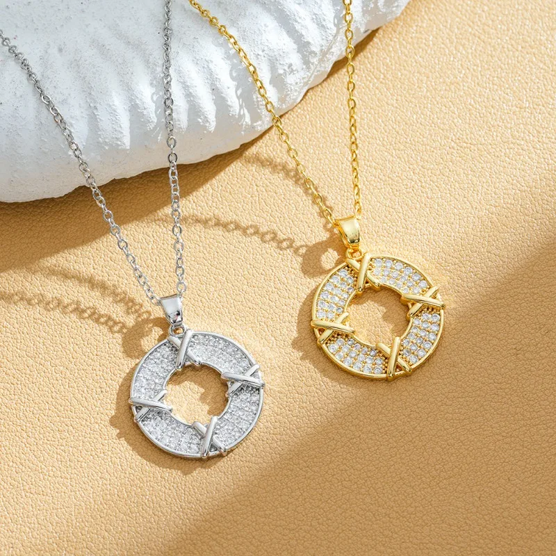 

The 2026 new trendy DIY accessory This necklace, and is versatile and fashionable exudes a sense of luxury and sophistication