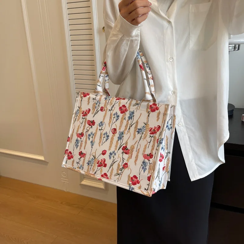 Large Capacity Women Fashion Flower One-Shoulder Armpit Bag Casual Commuter Tote Bag