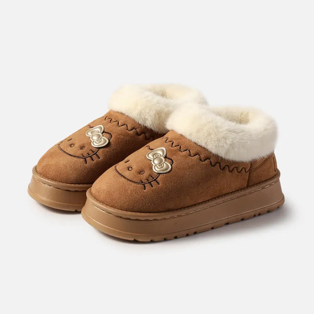 Simpatici stivali da neve da donna invernali Hello Kitty Pantofole di cotone calde Scarpe di peluche anime Scarpe antiscivolo per ragazze calde con fondo spesso