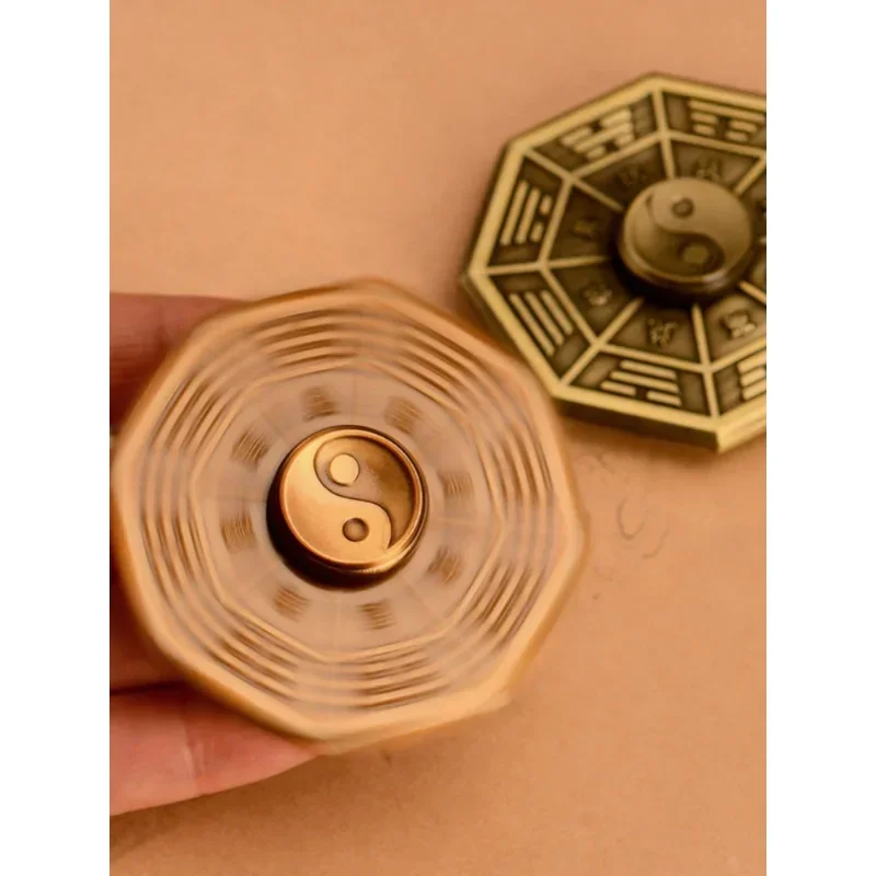 Chinese Style Alloy Eight Trigram Fingertip Gyro Lotus Compass Gyro Engraved Eight Trigram Compass Figurines  Miniatures Crafts