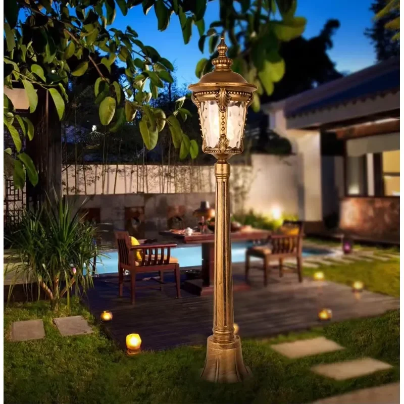 Hot Selling Antique Gold Garden Lamp Post Lamp Decoration Garden Hotel Light Emitting Diode Antique Waterproof IP65