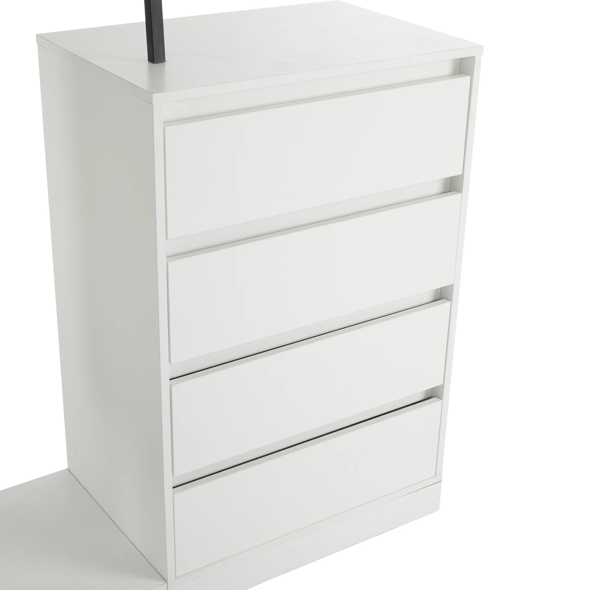 Weißes Kleiderschrank-Set inklusive Schubladenschrank, Sideboard und Kleiderstange. Abmessungen: B140/T40/H135. – Detail 11