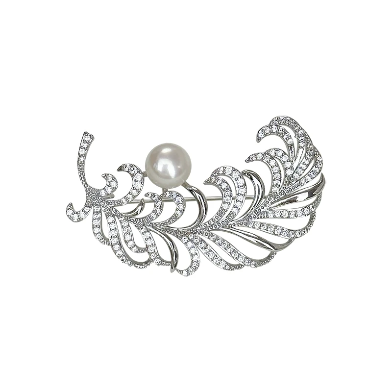 

Natural pearl Seiko high-grade diamond-encrusted feather brooch temperament atmospheric pin brooch embellishment clothes