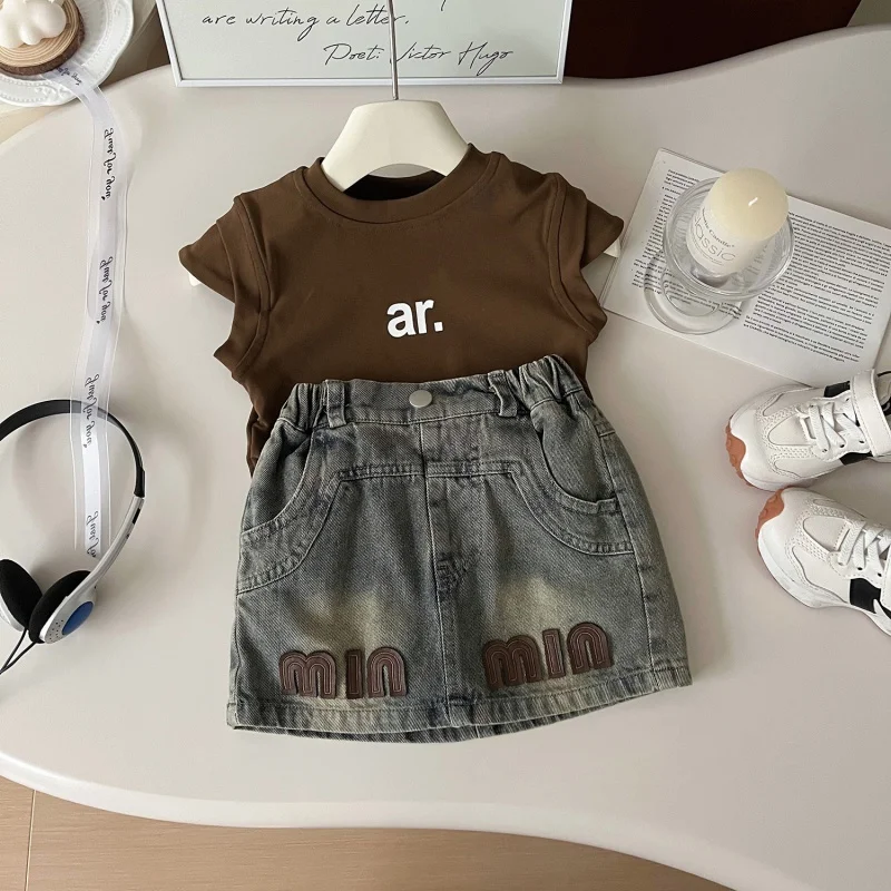 2024Summer New Girls' PrintingTT-shirt Denim Shorts Two-Piece Set Baby Summer Shorts Suit24196