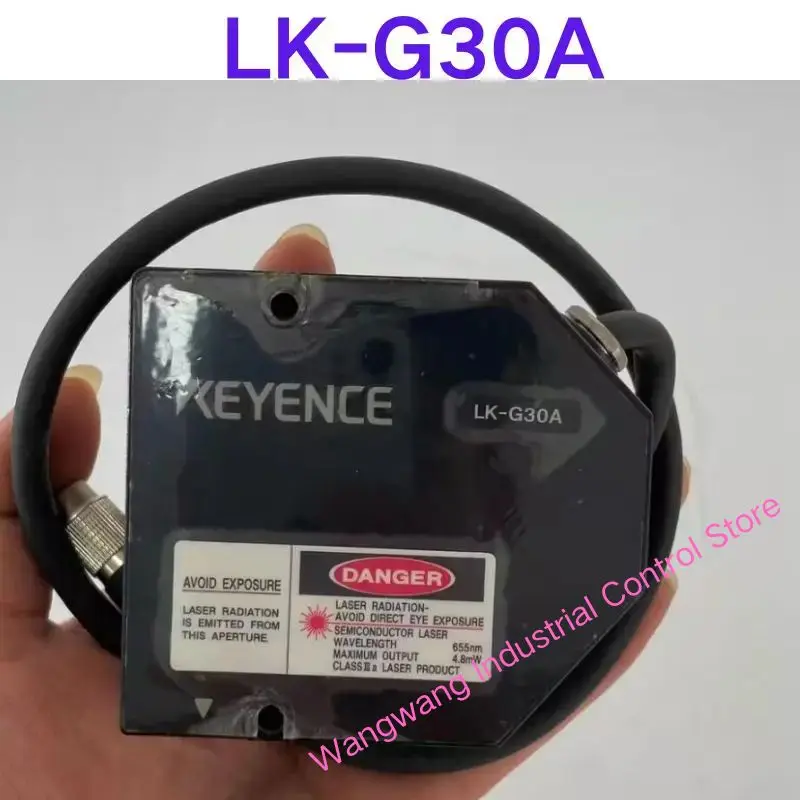 Second-hand test OK , LK-G30A  laser displacement sensor