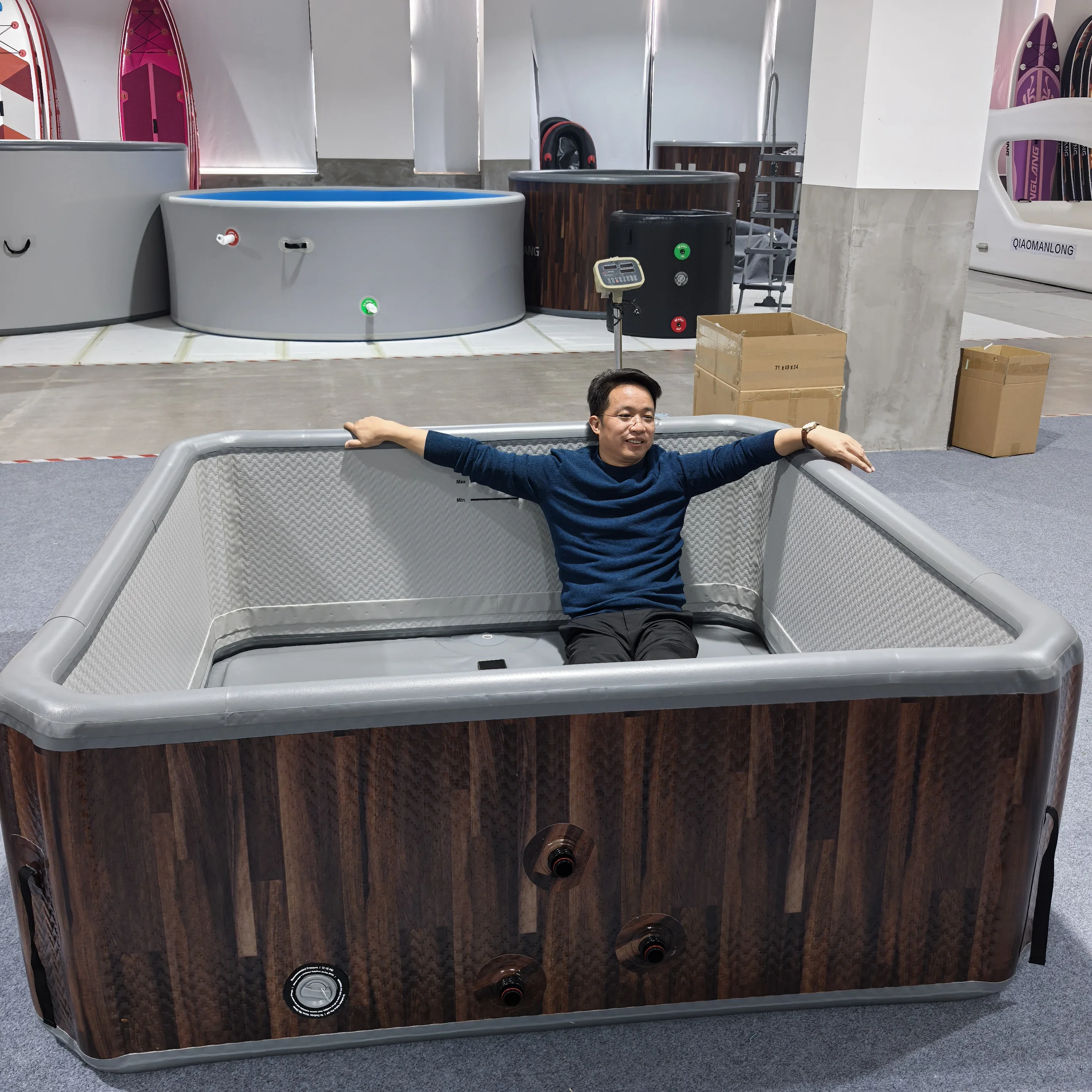 Wholesale Inflatable Hot Tub Spa Tub Home Outdoor Inflatable Jacuzzi with Heater Air Massage for 6 Person