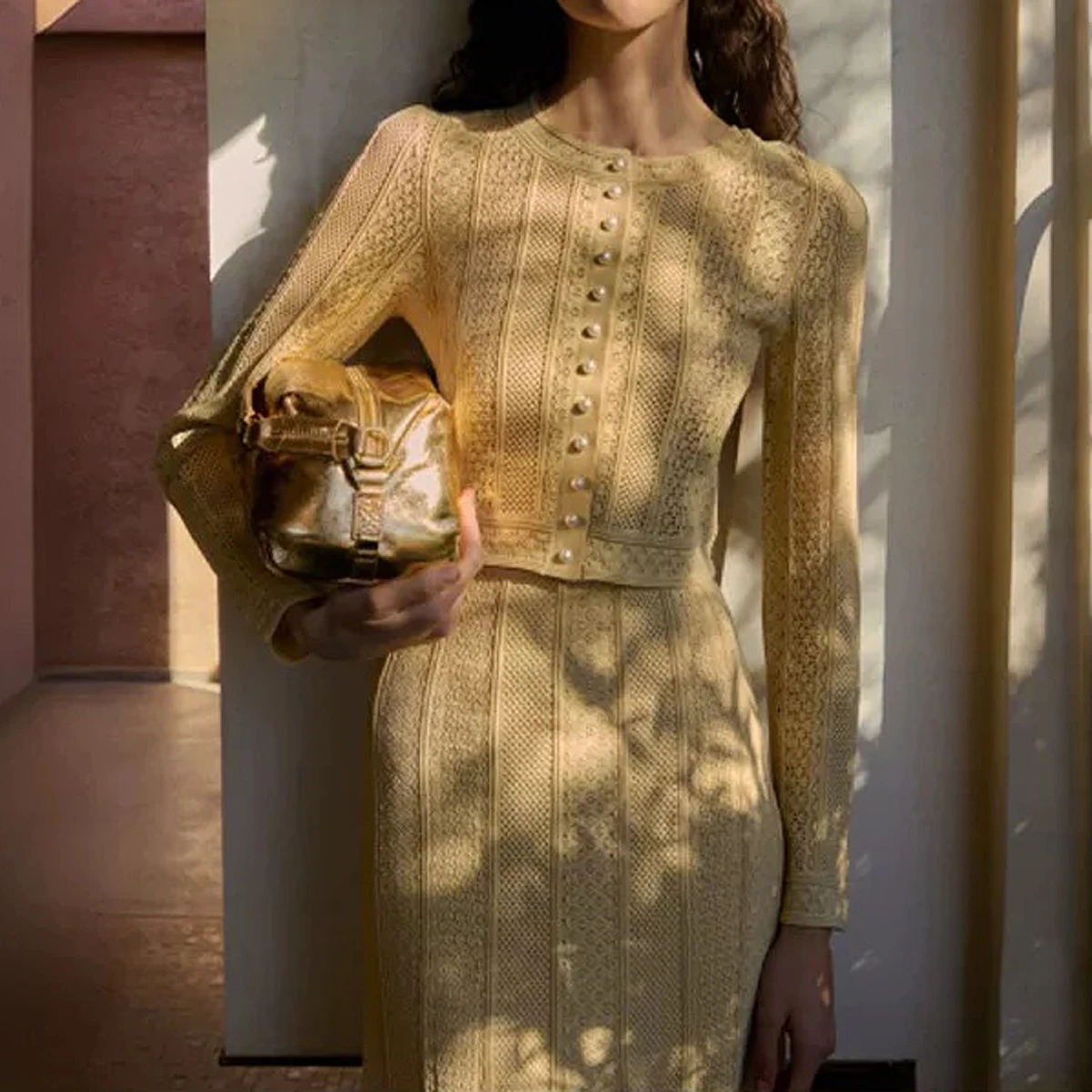 

Высококачественный весенне-осенний новый модный женский вязаный топ с длинными рукавами, куртка-кардиган + длинная юбка до половины тела, комплект