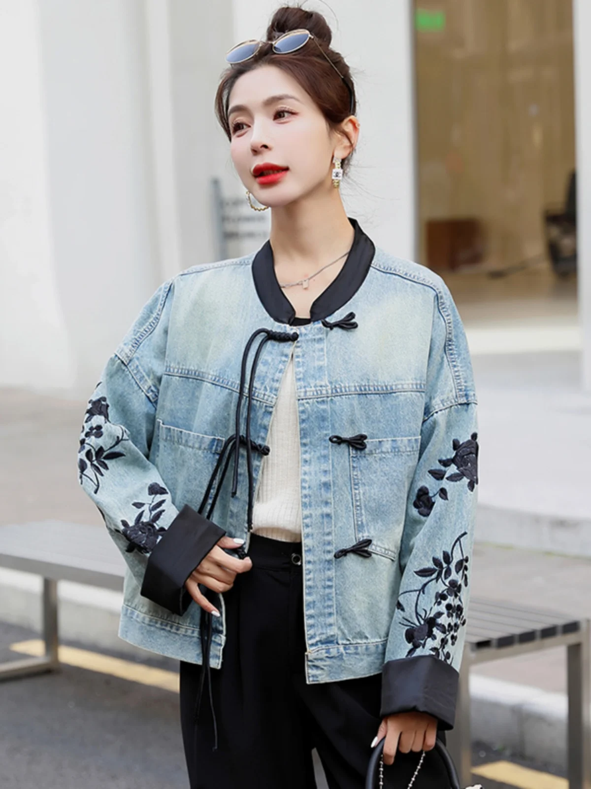New Chinese Sle Women's Denim Jaet Spring Autumn Loose Faion Design Sensation Sli National Sle Top