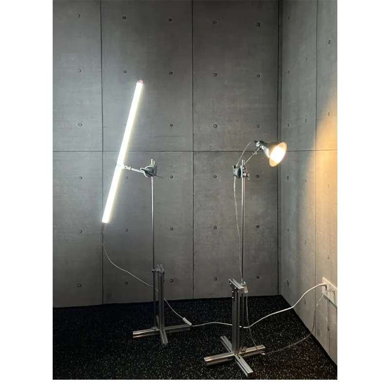 Cyberpunk Bauhaus industrial style atmosphere light shaft, aluminum profile DIY custom floor lamp home advanced feeling