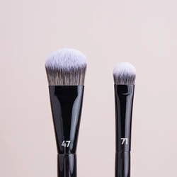 PRO 47 Foundation Brush Broom Foundation Shadow Blending Blush Liquids Creams Sticks Make Up Brush Face Creams Makeup Tool