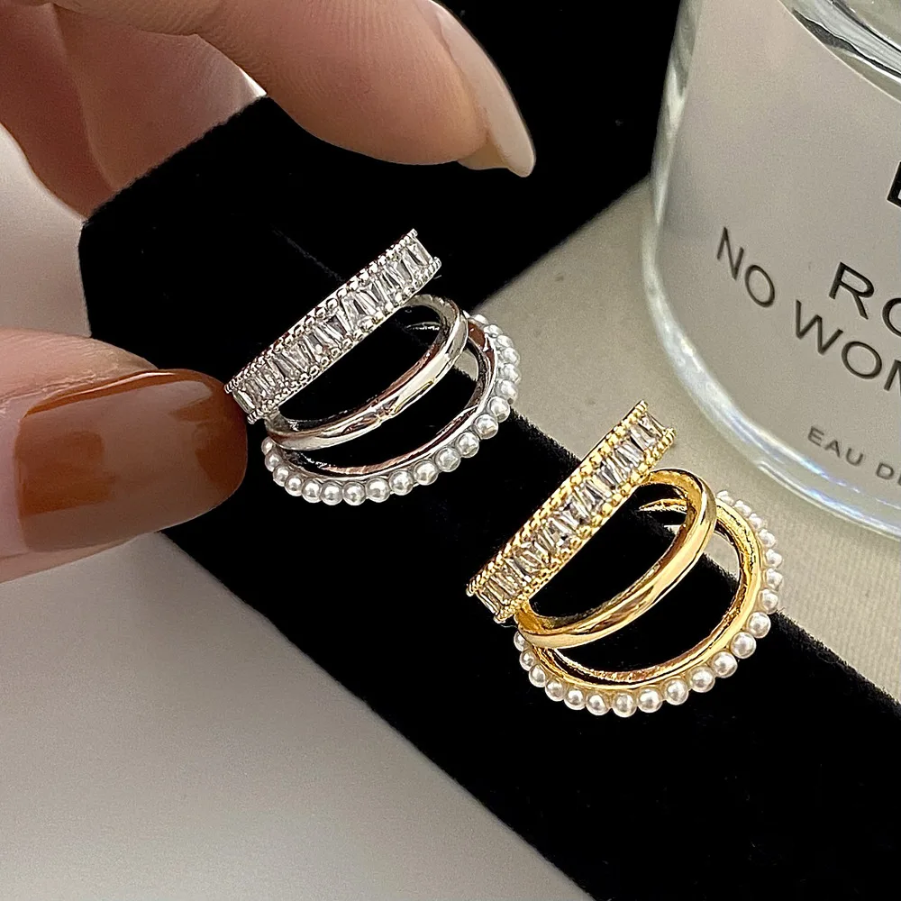 Multi-layer C-shaped Arc Imitation Pearl Dripping Zircon Twisted Hollow Clip Earrings for Women Versatile Hoop Fashion Jewelry