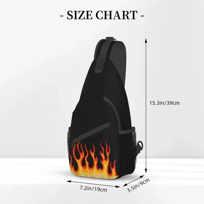 Bolso cruzado de pecho con llamas de carreras clásico rojo personalizado para hombre, mochila informal de hombro con fuego caliente para viajes y ciclismo