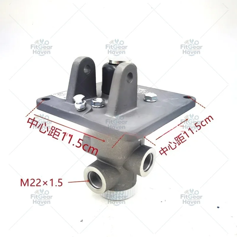 Suitable for 926/928/930/936 small forklift and small loader accessories, air brake master cylinder