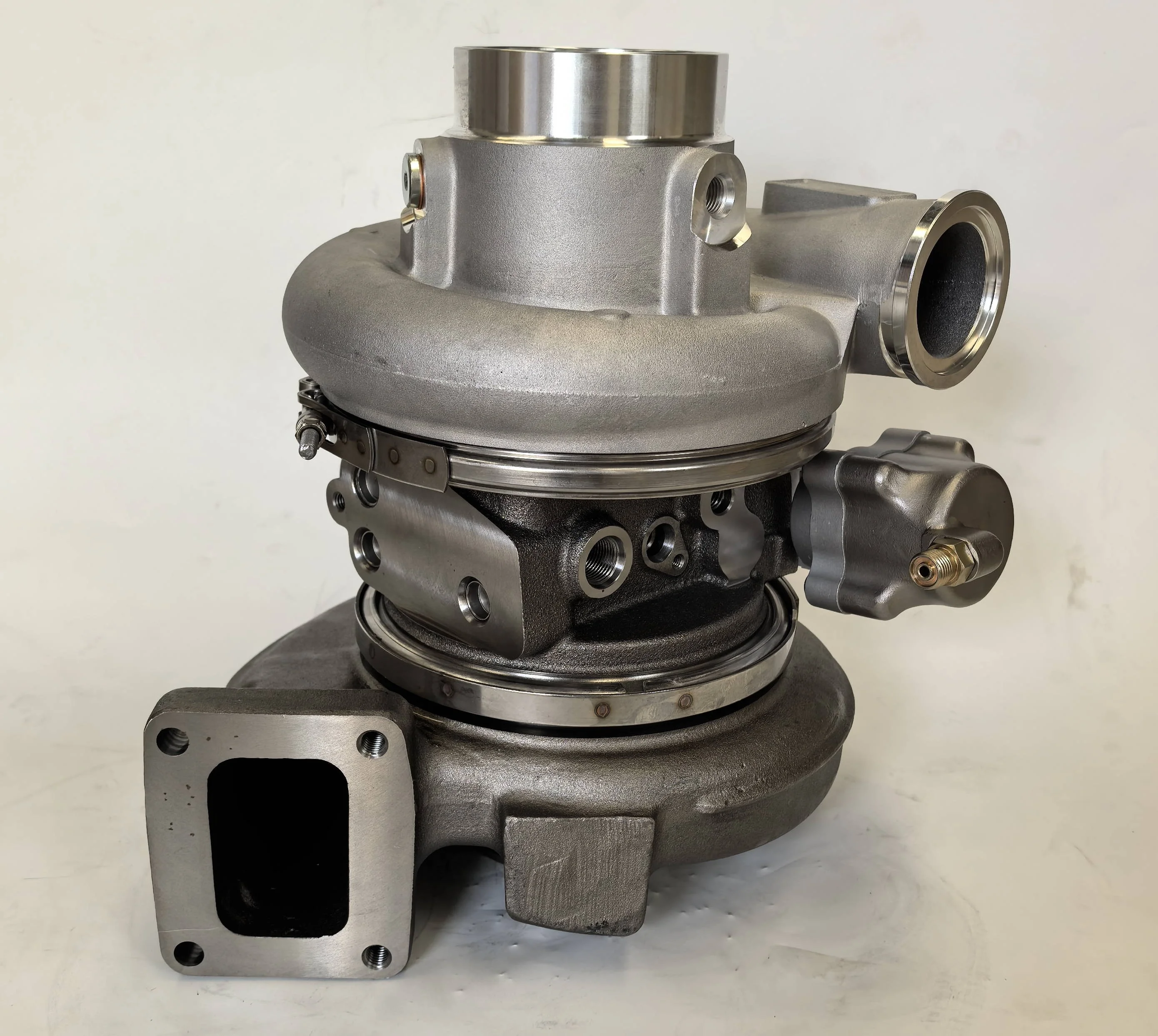 HE531V Turbocharger & Parts For Cummins ISM Models 4045922 4045923 4089578 4089820
