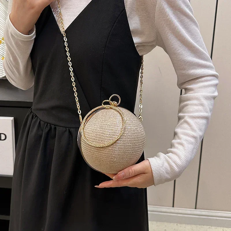 mini Exquisite Women's bag promotion 2024 high quality new round ball bag design advanced chain simple handbag bolso de mujer